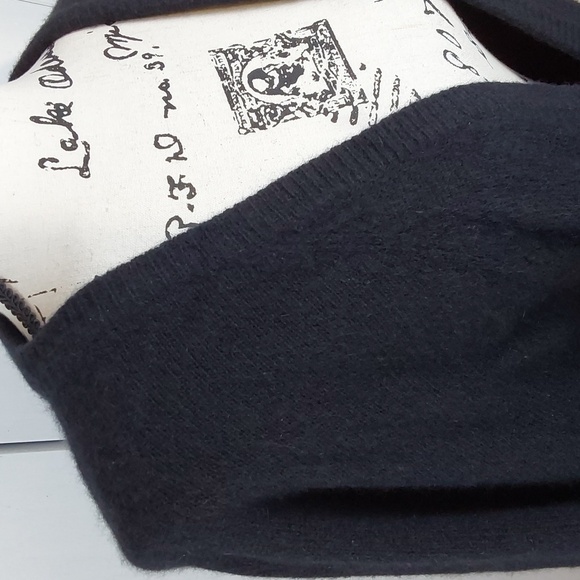 Susann d. Black Lambswool/Angora Butter Soft Button Cardigan Elegant Luxe Sz.S - Picture 4 of 9